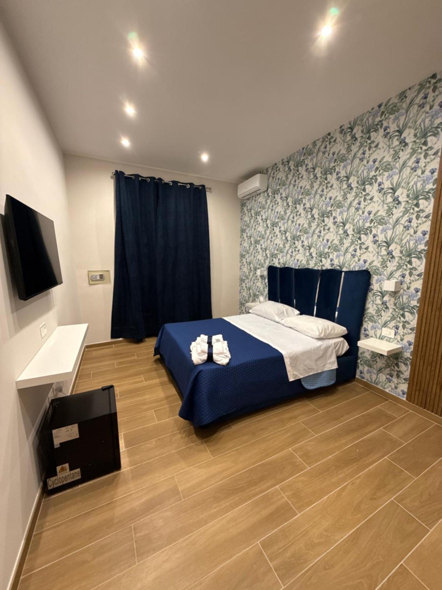Il Regno Di Napoli Hotel Ngoại thất bức ảnh