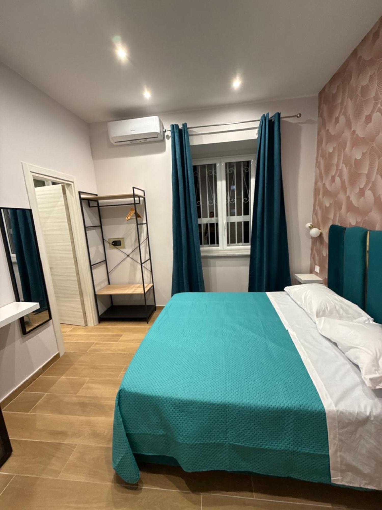 Il Regno Di Napoli Hotel Ngoại thất bức ảnh