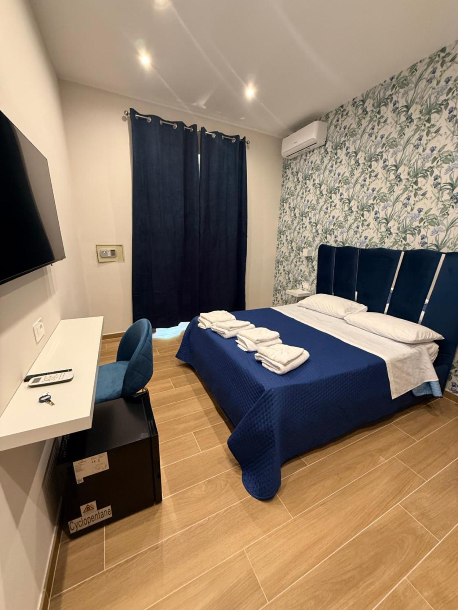 Il Regno Di Napoli Hotel Ngoại thất bức ảnh