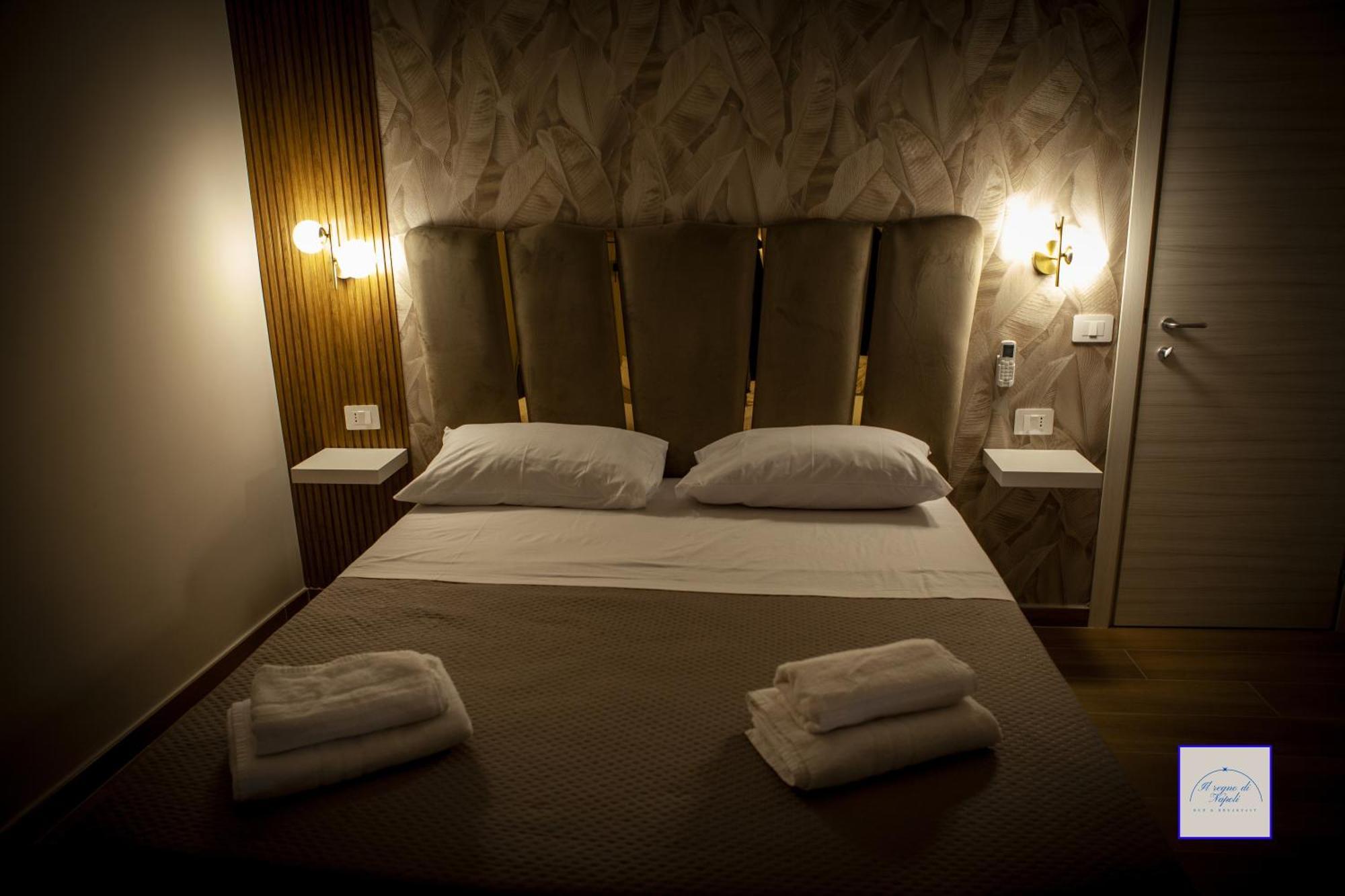 Il Regno Di Napoli Hotel Ngoại thất bức ảnh