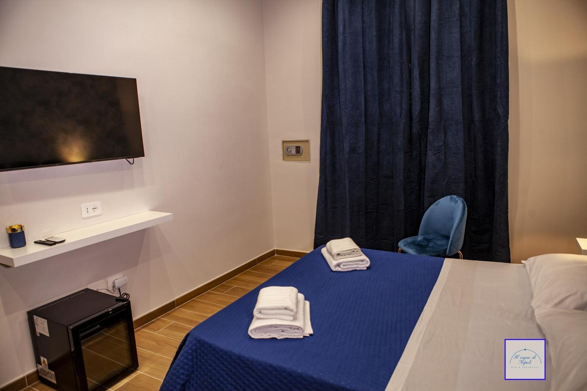 Il Regno Di Napoli Hotel Ngoại thất bức ảnh